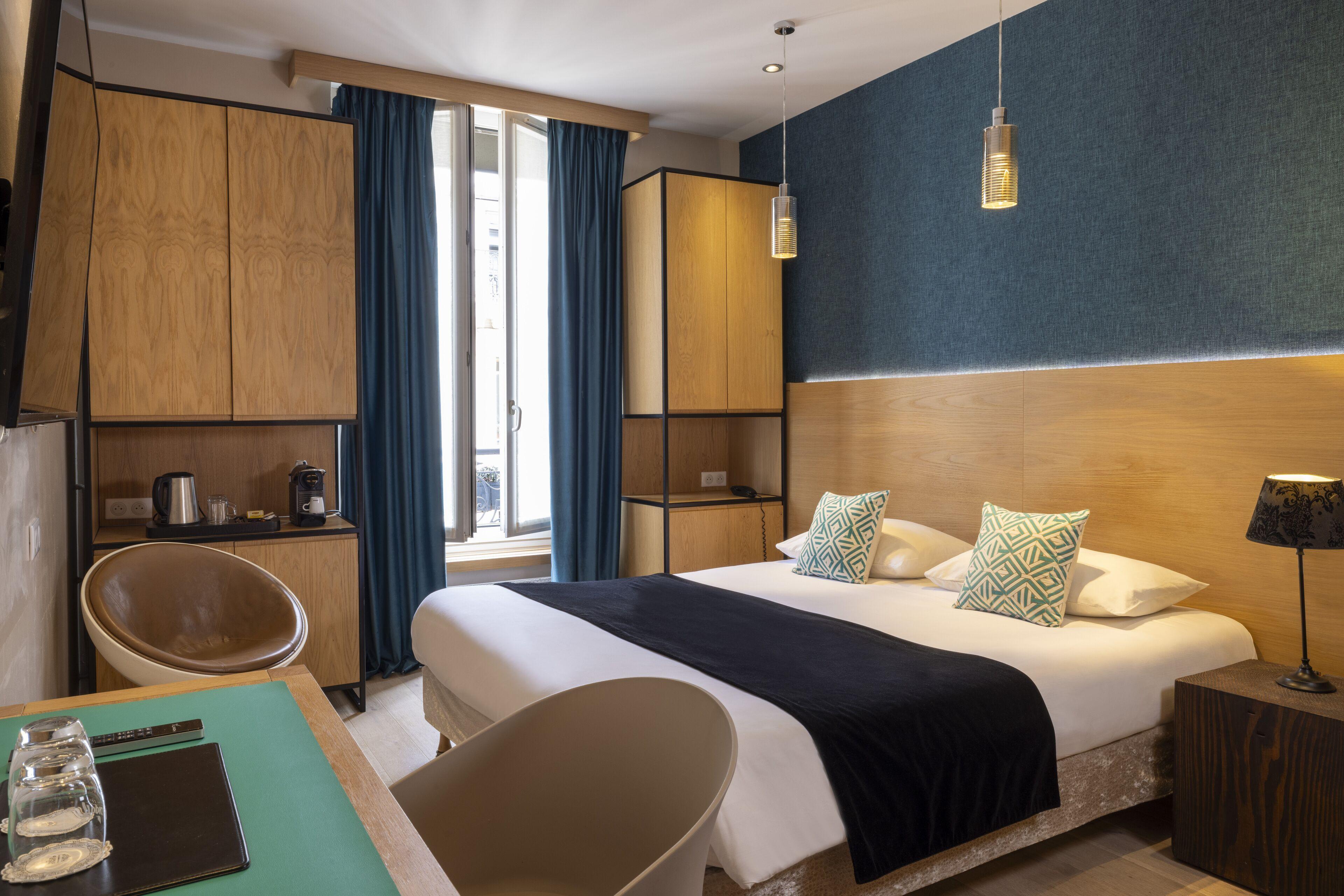 Elixir Hotel